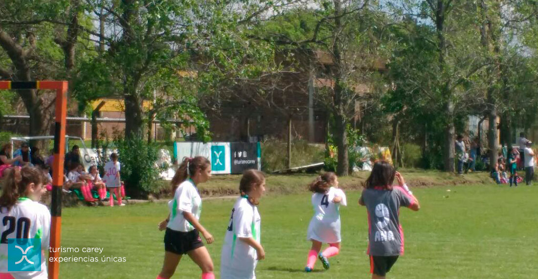 Encuentro nacional de fútbol femenino en Grupo Ekipo