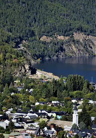 Villa Pehuenia, Caviahue y Termas de Copahue